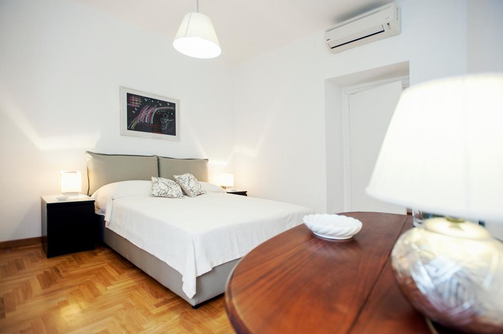 S.Andrea Apartment Rome Ruang foto